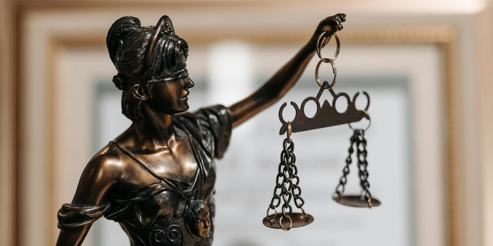 Sandhya Gupta and Associates Law Firm Logo