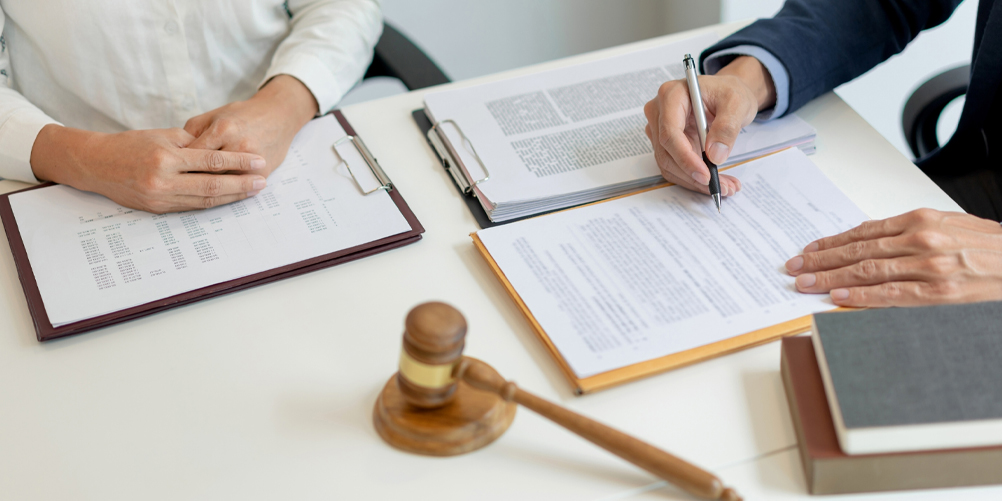 Sandhya Gupta and Associates Law Firm Logo